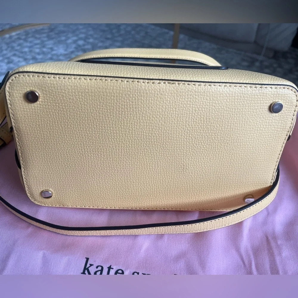 NWT Kate Spade Darcy Small Bucket Bag Grain Leather Daybreak Crossbody, Yellow